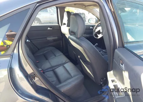 2007 Volvo S40 2.4I из США, поврежденный, VIN YV1MS390572284573